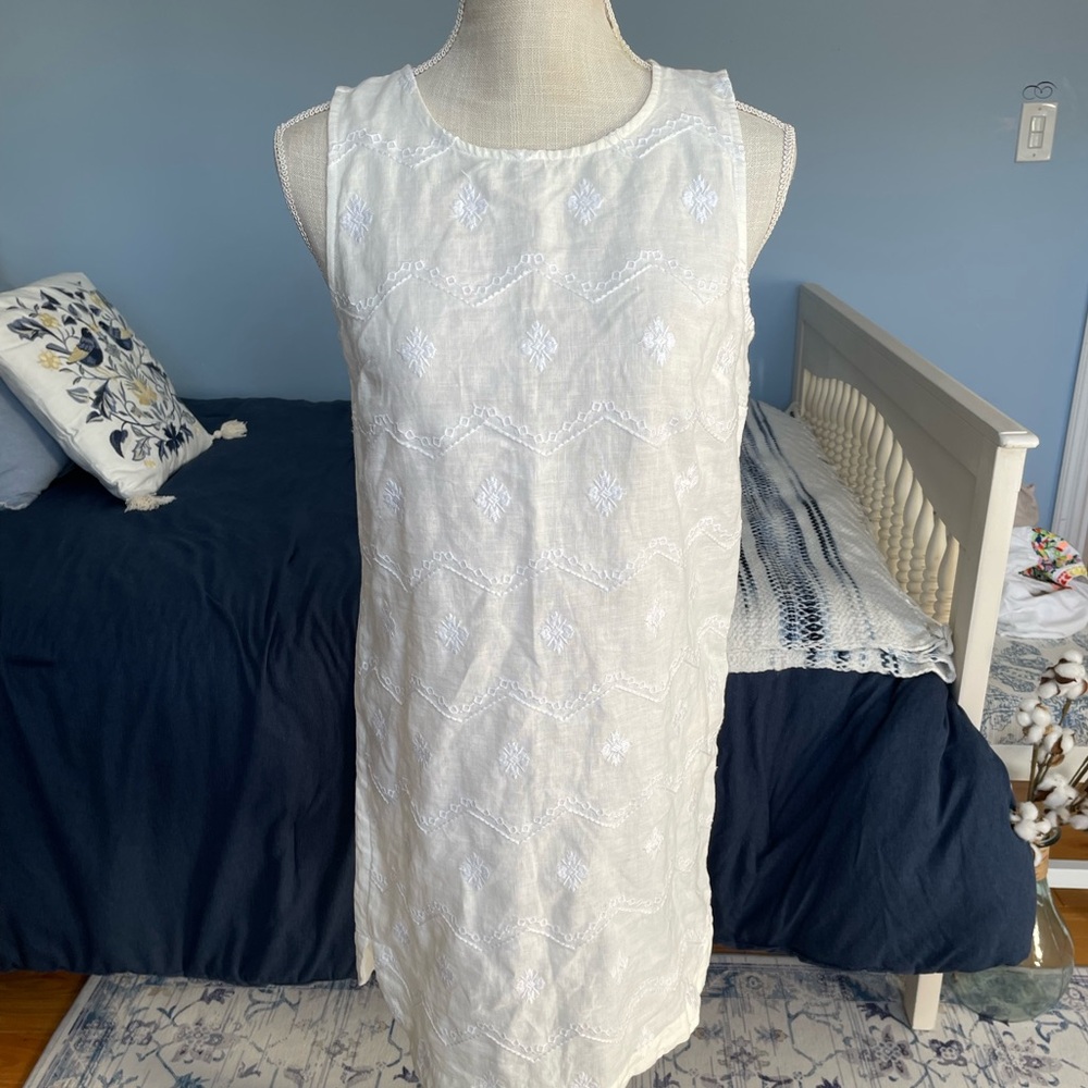 St. Tropez West 100% Linen Dress-Off White Embroidered-Size 2